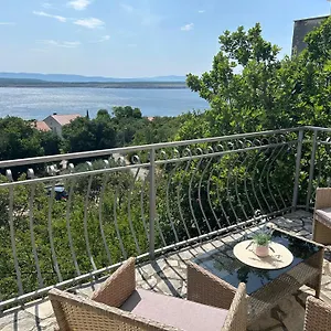 Apartman Tommi, Dramalj